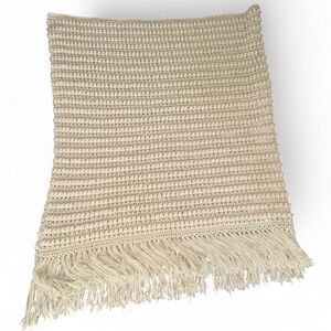 Elegant Cream Bed Runner Blanket